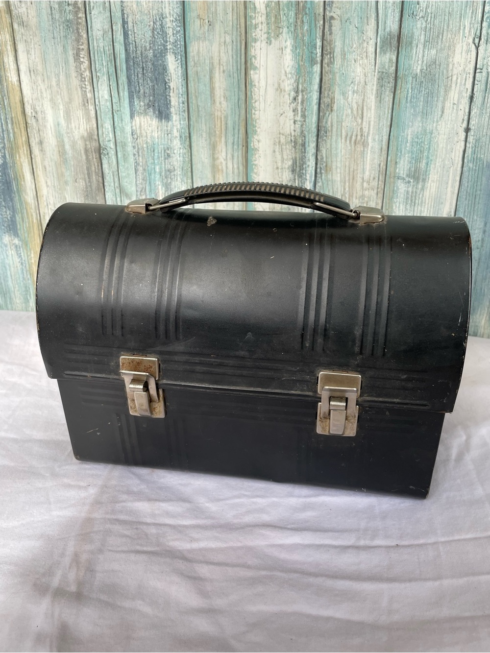 Vintage Aladdin Industries black metal lunch box Good Condition